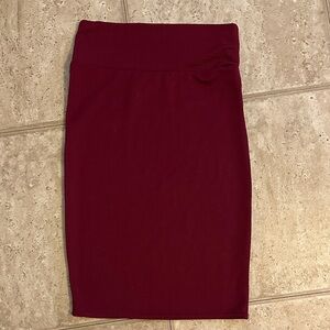 Chic Maroon Pencil Skirt